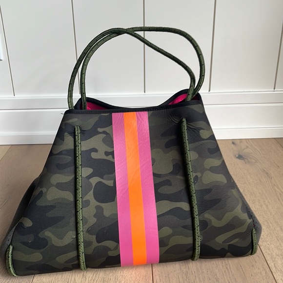 HAUTE SHORE Handbags - Camouflage Haute Shore tote with pouch